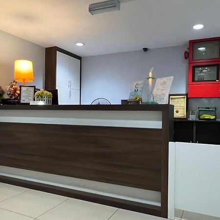 M Straits Hotel Melaka Zewnętrze zdjęcie